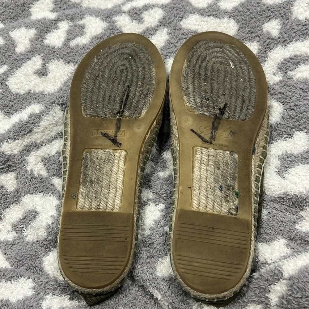 J Crew Made-in-Spain espadrille flats in linen BT388